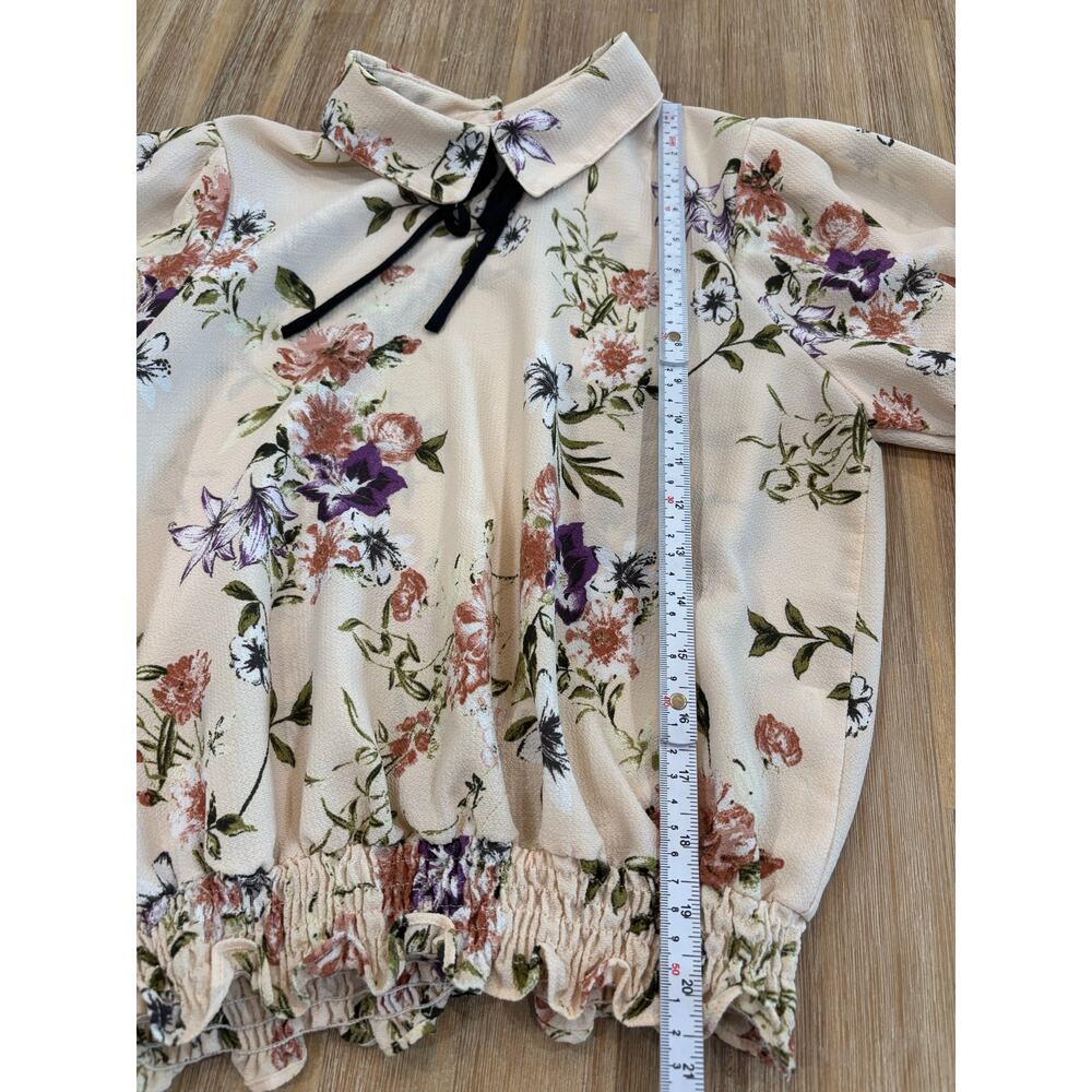 Moa Moa Off White Floral Collared Blouse with Tie Size M - Picture 6 of 10